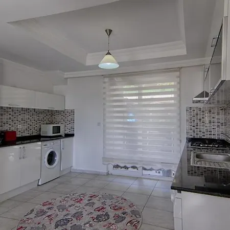 Oludeniz Ovacikta 5 Yatak Odali, 12 Kisilik , Mustakil Havuzlu 3 Villa