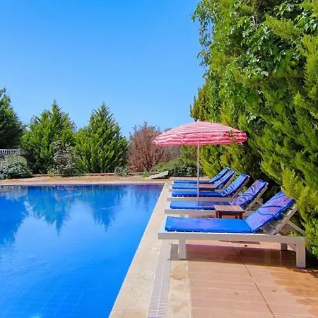 Villa Oludeniz Ovacikta 5 Yatak Odali, 12 Kisilik , Mustakil Havuzlu 3 Fethiye