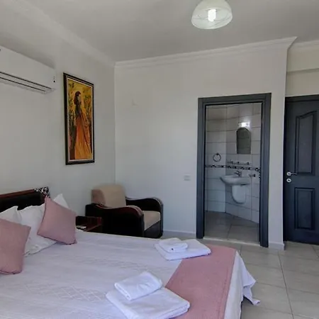Villa Oludeniz Ovacikta 5 Yatak Odali, 12 Kisilik , Mustakil Havuzlu 3 Fethiye
