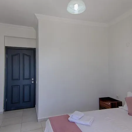 Oludeniz Ovacikta 5 Yatak Odali, 12 Kisilik , Mustakil Havuzlu 3 * Fethiye