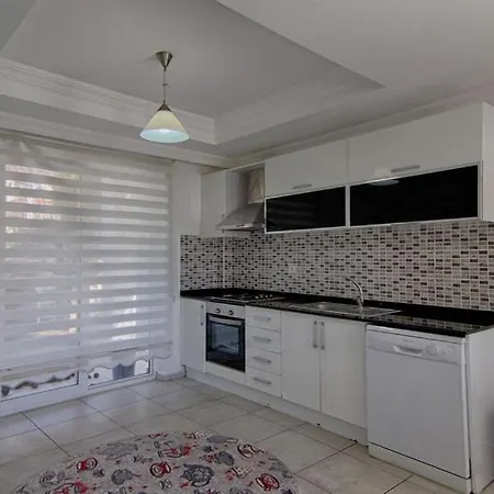 Oludeniz Ovacikta 5 Yatak Odali, 12 Kisilik , Mustakil Havuzlu 3 * Fethiye