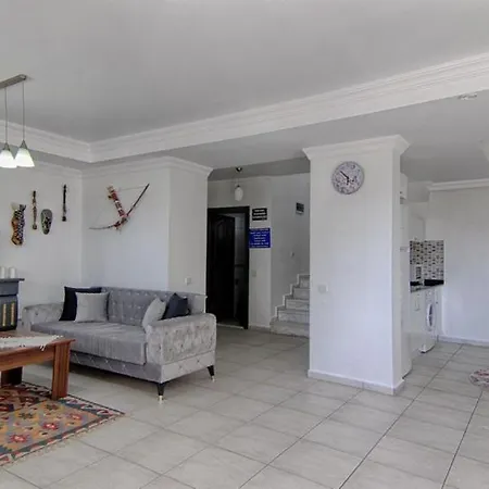 Oludeniz Ovacikta 5 Yatak Odali, 12 Kisilik , Mustakil Havuzlu 3 Villa *
